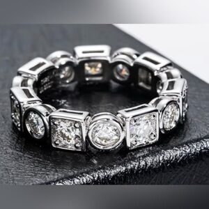 Brilliant Eternity Band Swarovski Crystal Ring size 9 gold plated so gorgeous